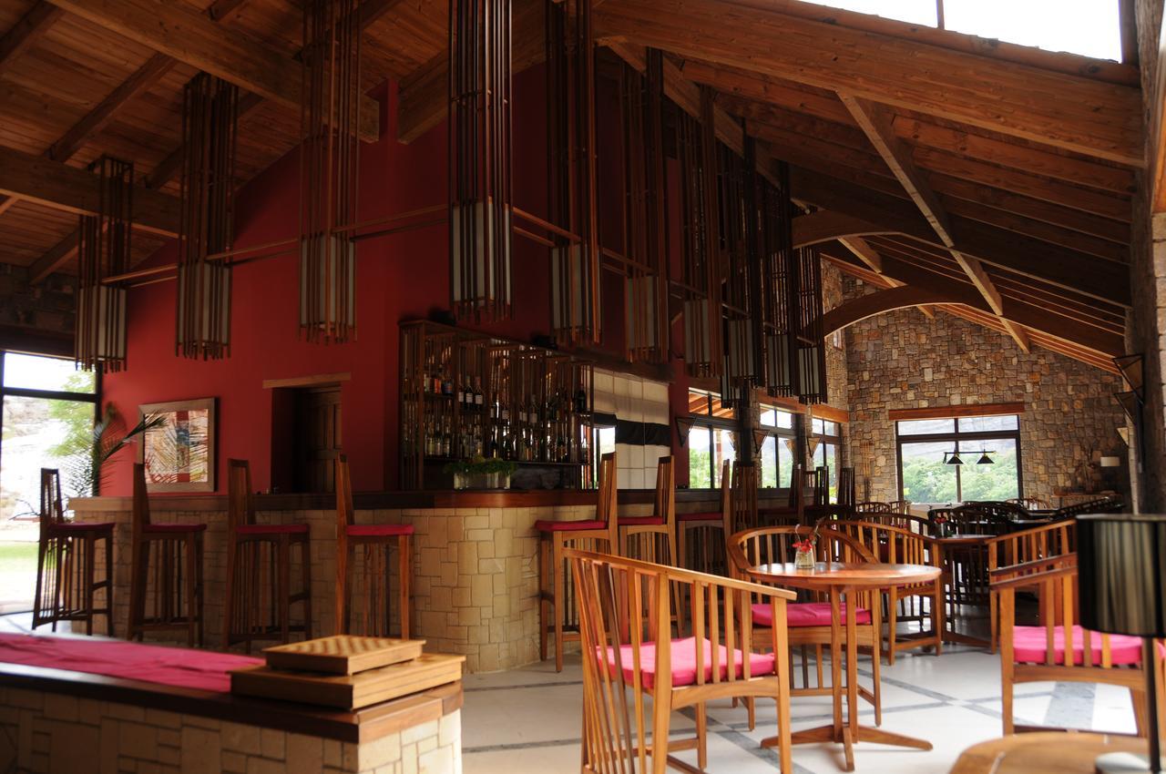 Le Jardin Du Roy Hotel Ranohira Ngoại thất bức ảnh